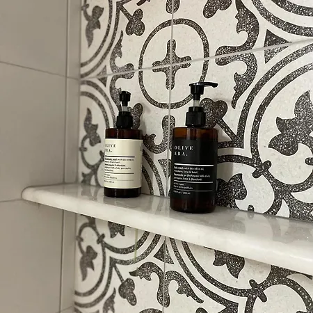 Odysseus Boutique アパート