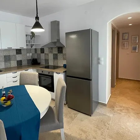 Odysseus Boutique Apartment Ermioni
